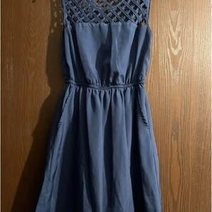 Elegant Blue Sleeveless Dress